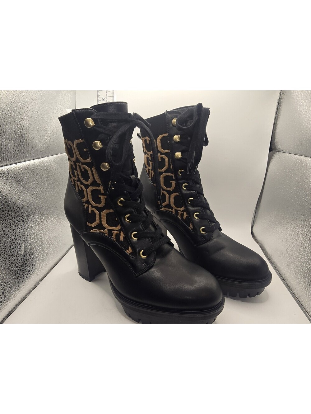 Guess WGROWS R Lace Up Ankle Boots Black Brown Logo Knit Block Heel Women 8.5M